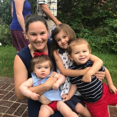 julialufcy's profile picture. Mom, wife, math teacher. I love learning and growing 😍