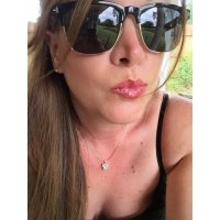 the Lainie doth protest too much (@wine_charmer) 's Twitter Profile
