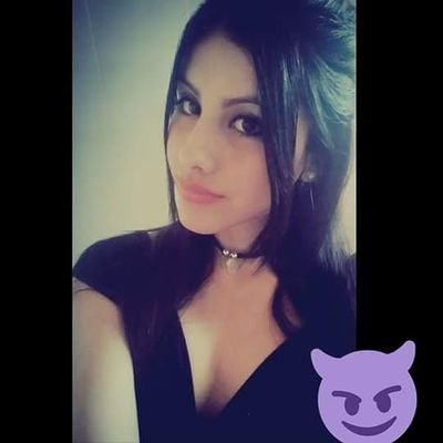 Mariana60015275's profile picture. #Hinchadeboca 💙💛💙 
Quiero la Libertadores y una gallina matar 🐔🔫🔪🗡