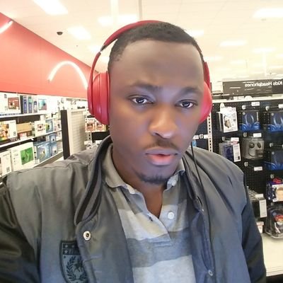 donaldy_salvant's profile picture. I am a connector. 🌞
Connecting people is my passion!
This is Y i became a startup founder.