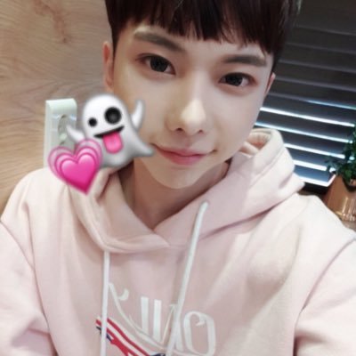 aweek__yoNjin's profile picture. #AWEEK