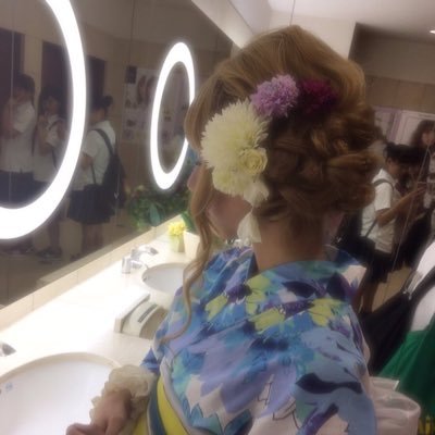 rinaaaaaaxxx's profile picture. age23.色んな人と繋がりたい.AAA.広く深く.多趣味.こんな感じなのでよろしくお願いします😭