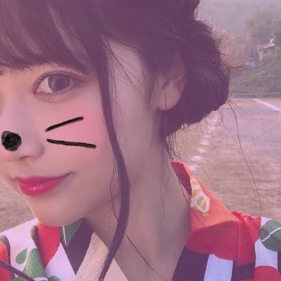 🍁'97 age(21) /旅行✈️カフェ巡り🍩☕ファボ既読感覚で沢山してます(*^^*)ファボバしてくれと嬉しいな♡♡