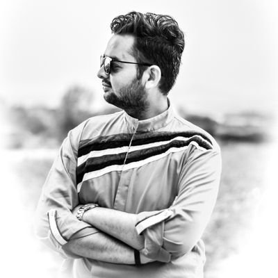 AryaPatel95's profile picture. #Dentist
#LoveFoodie