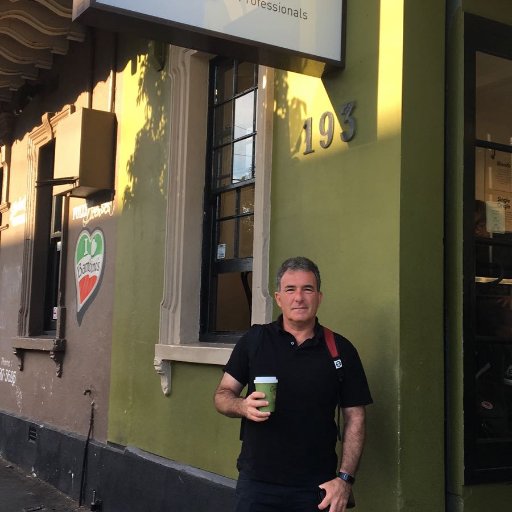 edinbura's profile picture. Software systems and product architect