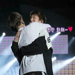 This is just a fan account for my loveS ✨ | for TEAM PINK SAUSAGE #분쏘단 #2Park (Park Jihoon and Park Woojin) & of course, #워너원 WANNA ONE OT11 | Wannable💫 #워너블