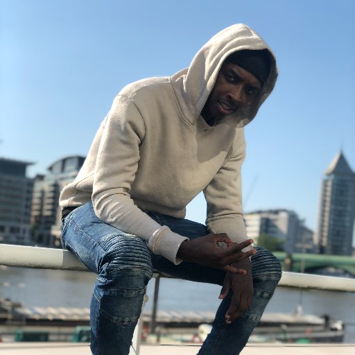 LRSEASONMUSIC's profile picture. 