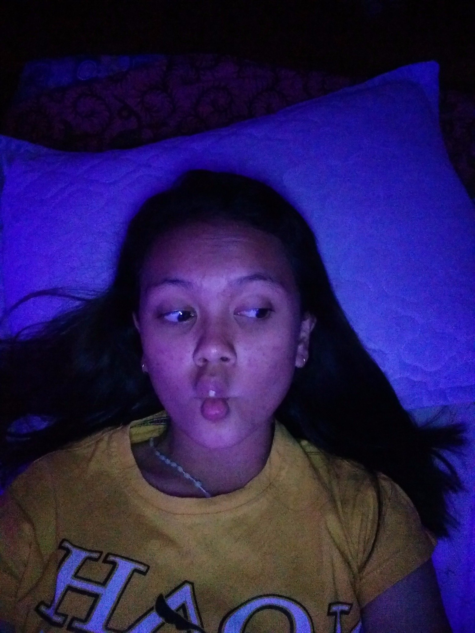 RismaDewitaSit1's profile picture. My eyes