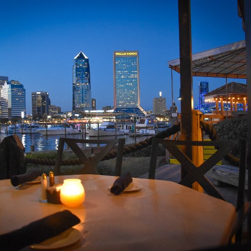 Downtown Jacksonville's best view is at River City Brewing Co. Fresh seafood, local brewery & daily specials. Enjoy lunch, dinner, happy hour & live music!