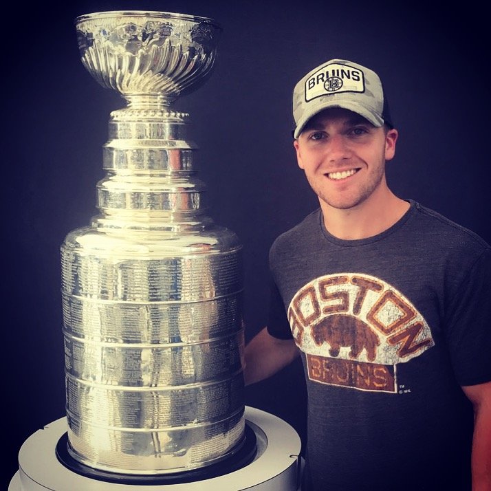 JordanLapierre's profile picture. The OFFICIAL Twitter of the one and only Jordan Lapierre.