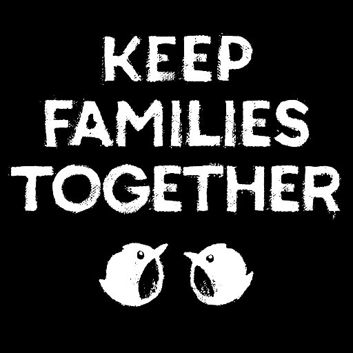 Last summer we held weekly rallies for 16 weeks outside Dept of Homelamd Security to see kids reunited with parents. This account is run by @Triciadunc0526