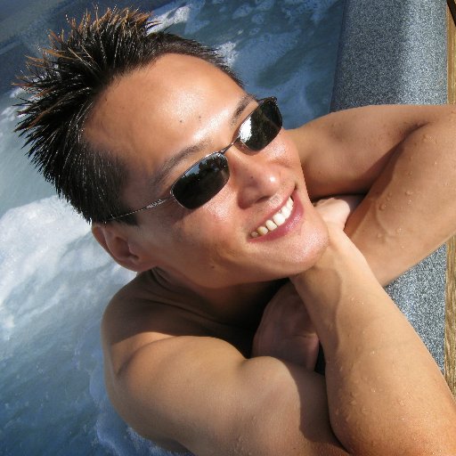 kawaiispliff's profile picture. Old school, gamer, and geek.