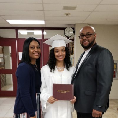 respondbk's profile picture. FAMILY, LOVE, BASKETBALL, AND MONEY!!!!!