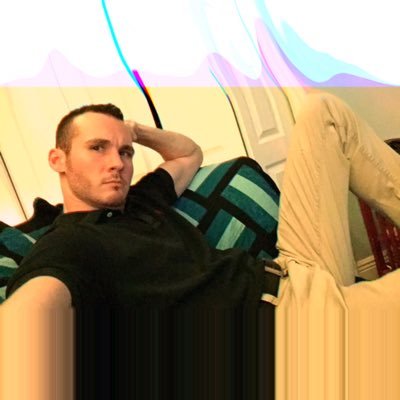 Jakeqwake's profile picture. dynamic figure