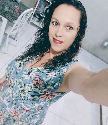 MONICAPROT's profile picture. Servi a Deus