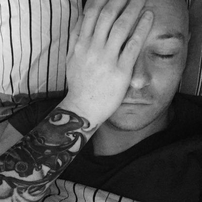 Public Protection Person, History Grad, Other Half, Telly Addict, Spotify Nerd, Gin Junkie, Gym Bore, Coffee Snob and Serial Napper 🏳️🌈