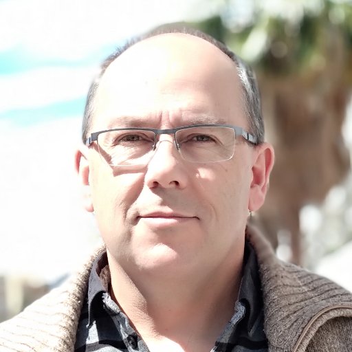 Profesor investigador en la Universidad de Alicante. Pertenezco a los grupos de investigación BAES (https://t.co/k9tovsIuuM) y GRFIA (https://t.co/A1rXXIDmqm)