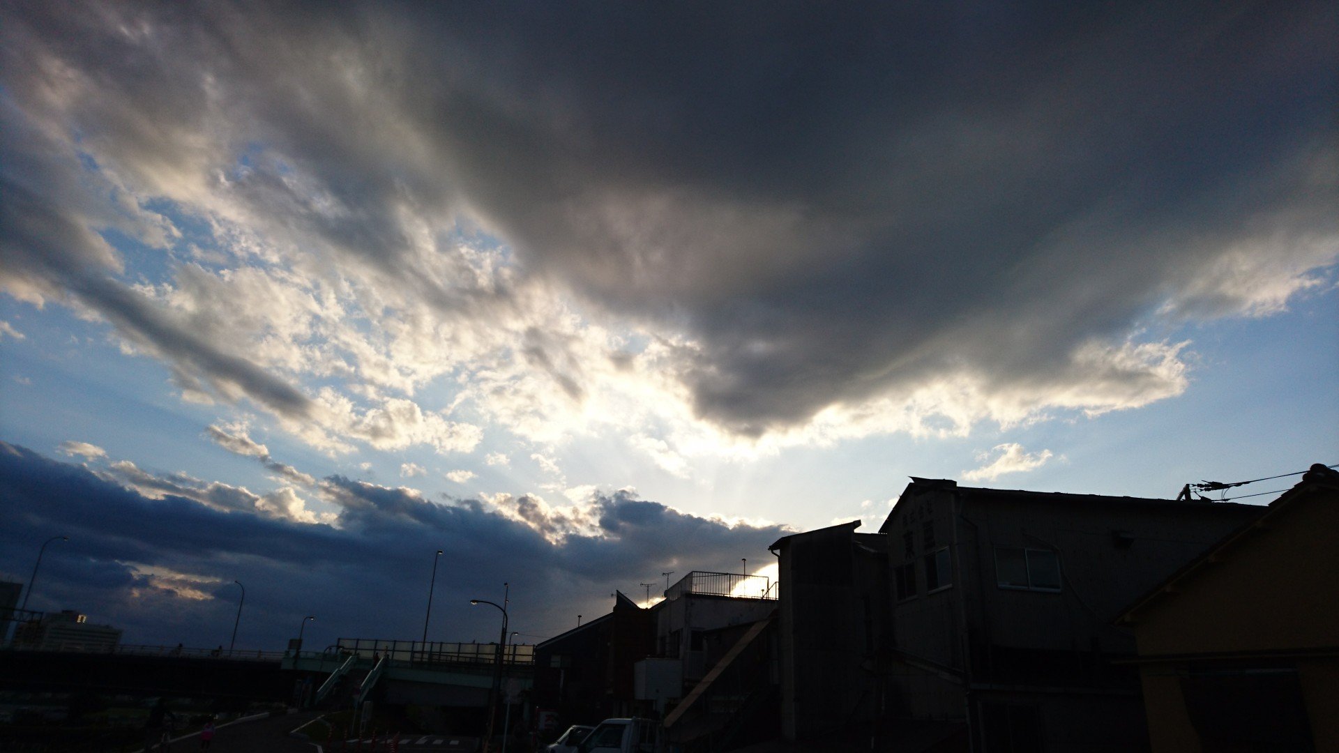 KeyY34147613's profile picture. 人の持つ、もうひとつの面。
良いもの、美しいものをフォローしてRTします。
作品も上げられたら上げたいな。