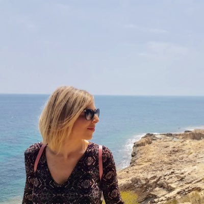 Senadora territorial por la Comunitat Valenciana PSPV-PSOE🌹