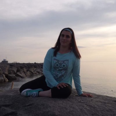 stef44427009's profile picture. Hanging out