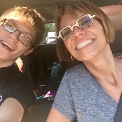 lv2readbooks's profile picture. spellingbee