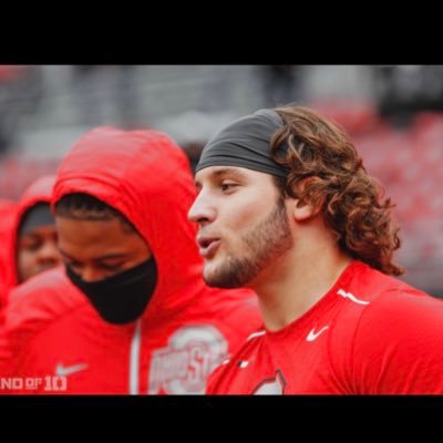 Ohio State DE follow my instagram @nbsmallerbear What doesn't kill you makes you stronger.