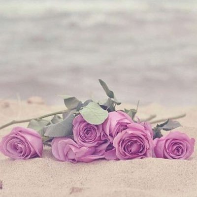 ٰ وعن ذكر الله لا تغفلوُن استغفر الله العظيم واتوبُ اليه💕🌸. .