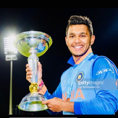 𝐓𝐡𝐞 𝐅𝐮𝐭𝐮𝐫𝐞 𝐢𝐬 𝐁𝐋𝐔𝐄! 🇮🇳 Pro Indian Cricketer | 𝟏𝟏/𝟓𝟒                   IndiaU-19 🏆@mumbaiindians 2022