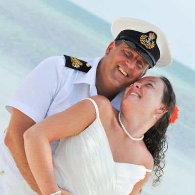 Proud Navy wife. Full-time working mum of 1 + 2 dogs.
