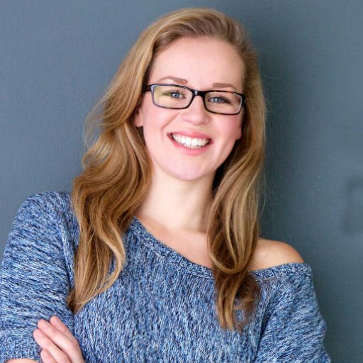 Jenniferus2320's profile picture. I"m expert within Shopify.