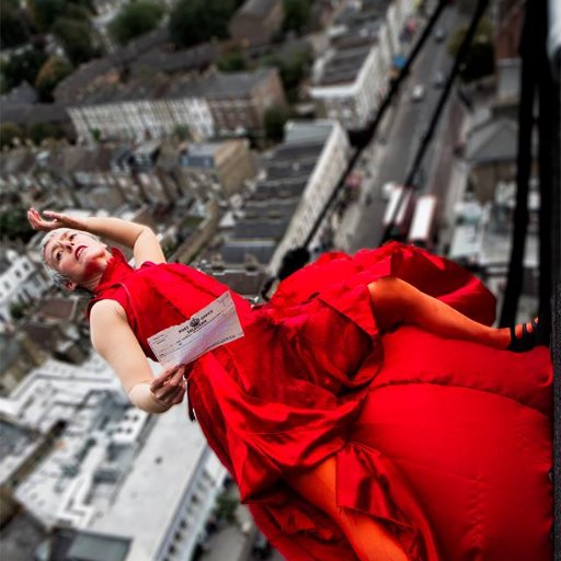 🎭 Internationally acclaimed #aerial #dance #theatre
💃🏼 AD Lindsey Butcher
🎪 Runs #EADFest
🤓 Pro aerialist training coming 2021...