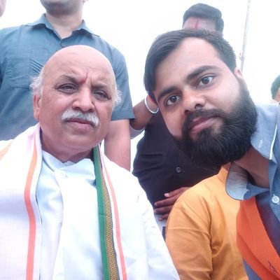 vaibhavguptavng's profile picture. कार्यकर्ता गौ रक्षा विभाग विश्व हिंदू परिषद पाकबड़ा, मुरादाबाद, उत्तर प्रदेश, भारत

🙏🏻💐जय गौ माता 💐🙏🏻