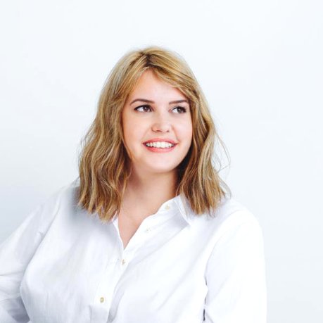 viciaswiecicka's profile picture. Product designer @Shopify.