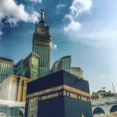 ( أستغفر اللـہ ) . . ♥ كِلمةِ يُحبهآ خآِلقَك . . فَ / لآ تترُكهآ ♥ ( أستغفر اللـہ ) . . ♥