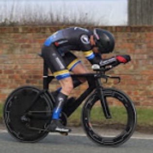 Matt Bottrill performance coaching, Volunteer coach to junior and youth cycling, Brownlee Centre, Leeds. Fensham howes cycling team