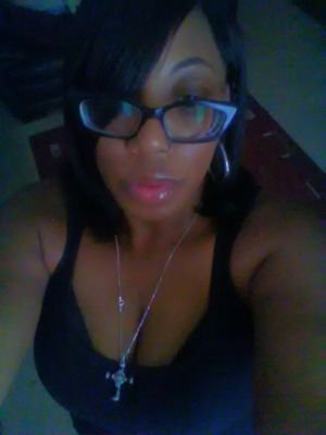 arelette_coates's profile picture. I'm  not looking for anyone I'm in a relationship in ❤️😘 and very happy