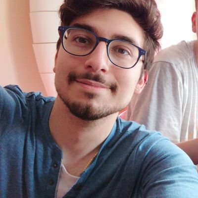 Hola, pasaba por aquí y pensé... Tremenditos morros que me llevas, ven pa' ca'