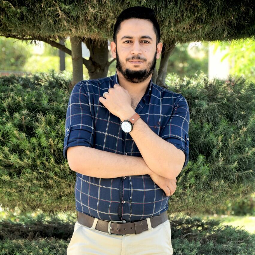 AlattiyaMustafa's profile picture. ﻛﻞ ﺷﻲﺀ ﻳﺤﺘﻤﻞ ﻓﺮﺻﺔ ﺛﺎﻧﻴﺔ ، ﺇﻻ ﺍﻟﺼﺪﻕ ﻭﺍﻟﺜﻘﺔ ، ﻋﻨﺪﻣﺎ ﺗﻨﻬﺎﺭ ﻟﻦ ﺗﻌﻮﺩ ﻭﻟﻮ ﻣﻨﺤﺖ ﺃﻟﻒ ﻓﺮﺻﺔ ، ﺣﺘﻰ ﺇﻥ ﻋﺎﺩﺕ ﻳﺒﻘﻰ ﺫﻟﻚ ﺍﻹﺣﺴﺎﺱ ﻣﺎ ﺑﻴﻦ ﺍﻟﺸﻚ ﻭﺍﻟﺨﻮﻑ