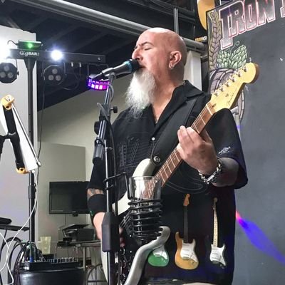 Musician @2Lil2late, Vic Meanguitarlicks, The Chrome Domes. Owner of Skullman Productions