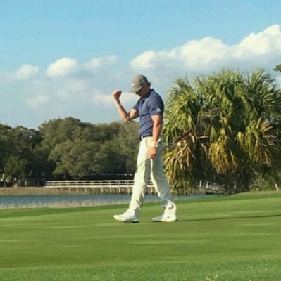 tomgould33's profile picture. If you wanna win, let BoobieA spin.