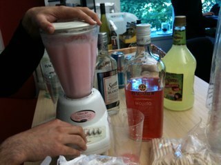 istherebooze's profile picture. Is there booze in the office today?