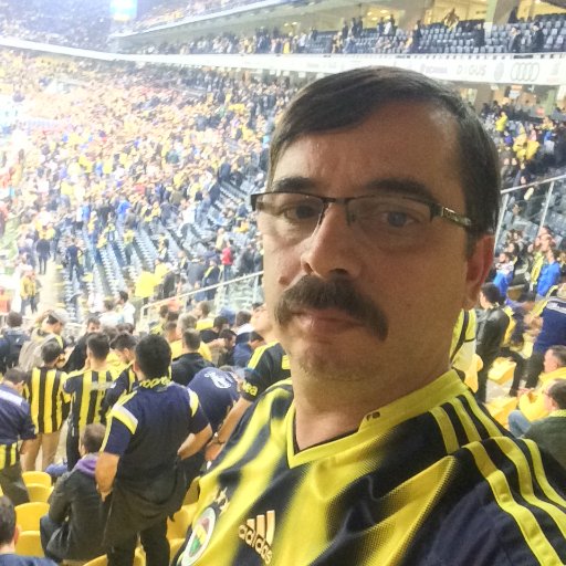 FENERBAHCE SPOR KULÜBÜ TEMSİLCİ ÜYESİ💙💛
JİROVNİSA🇲🇰
#İYİPARTİ 🇹🇷