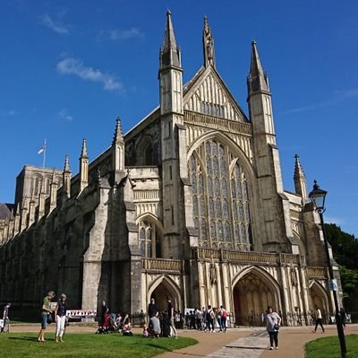 Centre for Medieval and Renaissance Research at the University of Winchester @_UoW. Tweeting about our events, scholars, publications and more.