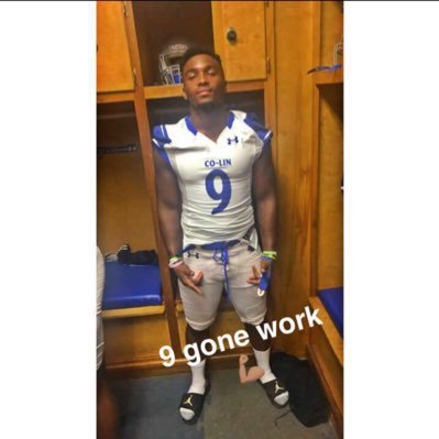 5’10 215 Running Back #9 @ Co-Lin