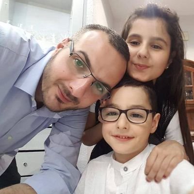 iervolino371's profile picture. Correndo da soli si arriva primi, camminando insieme si arriva lontano.