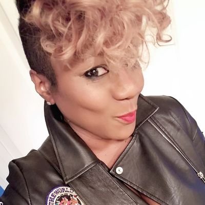 itfactor_boutiq's profile picture. Stand Out Dont Blend In