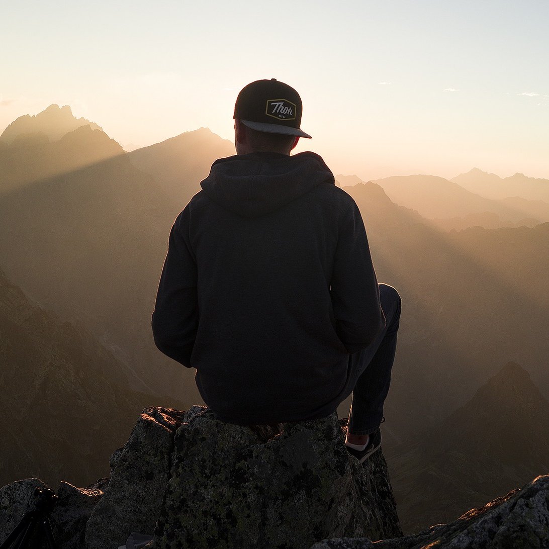 Mohamed44934009's profile picture. just a man and his will to survive