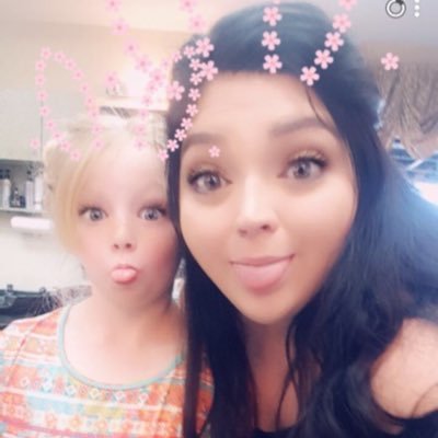 melenaaaa_'s profile picture. Perfectly Posh Consultant
Dog Mom to Ozzie