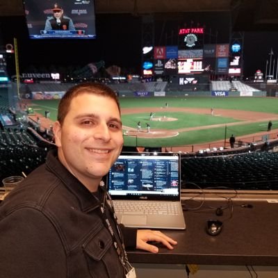 Contributor to https://t.co/bhtv2NC77j. UCLA grad with a B/A in Comm. Studies.