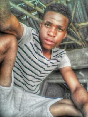 DjNyoso's profile picture. don't turn life upside down